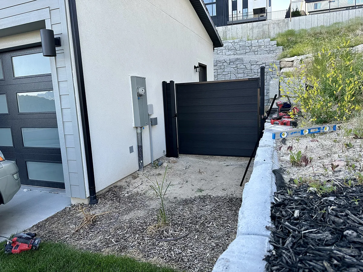 Fencing Materials Supply for Contractors