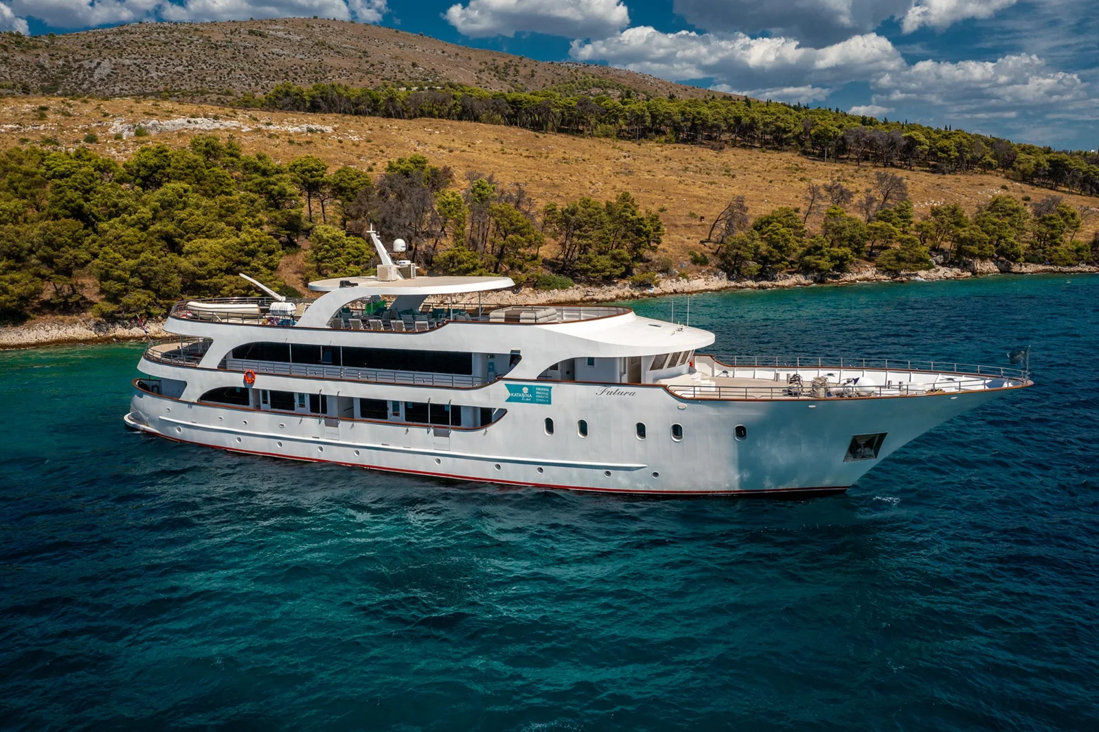 Futura · Vista exterior del barco