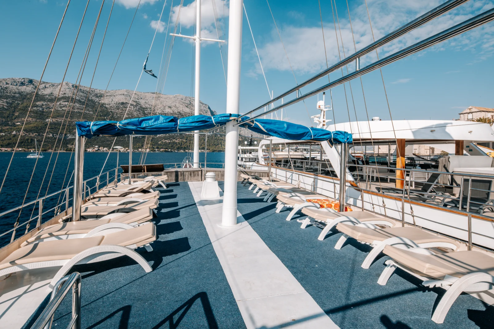 Jadranska Kraljica · Espacios y vistas del barco