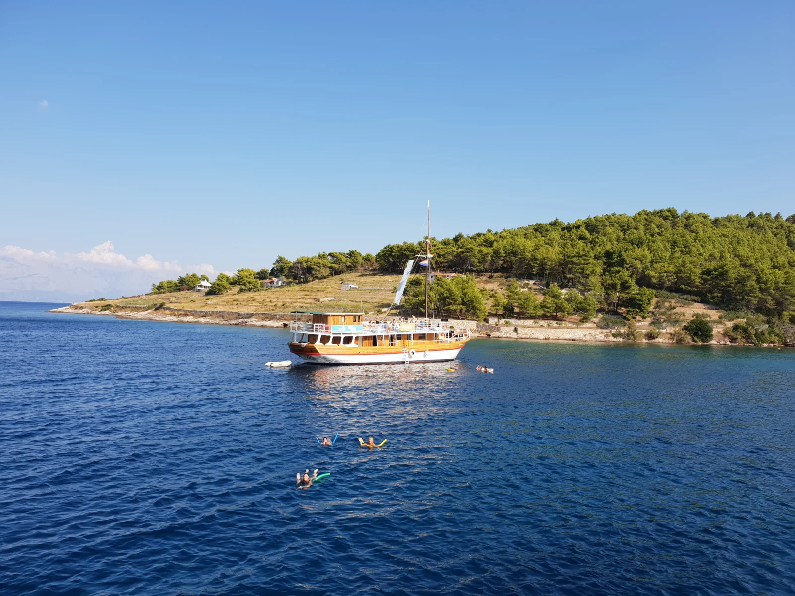 Horizont · Fotografía del barco 6