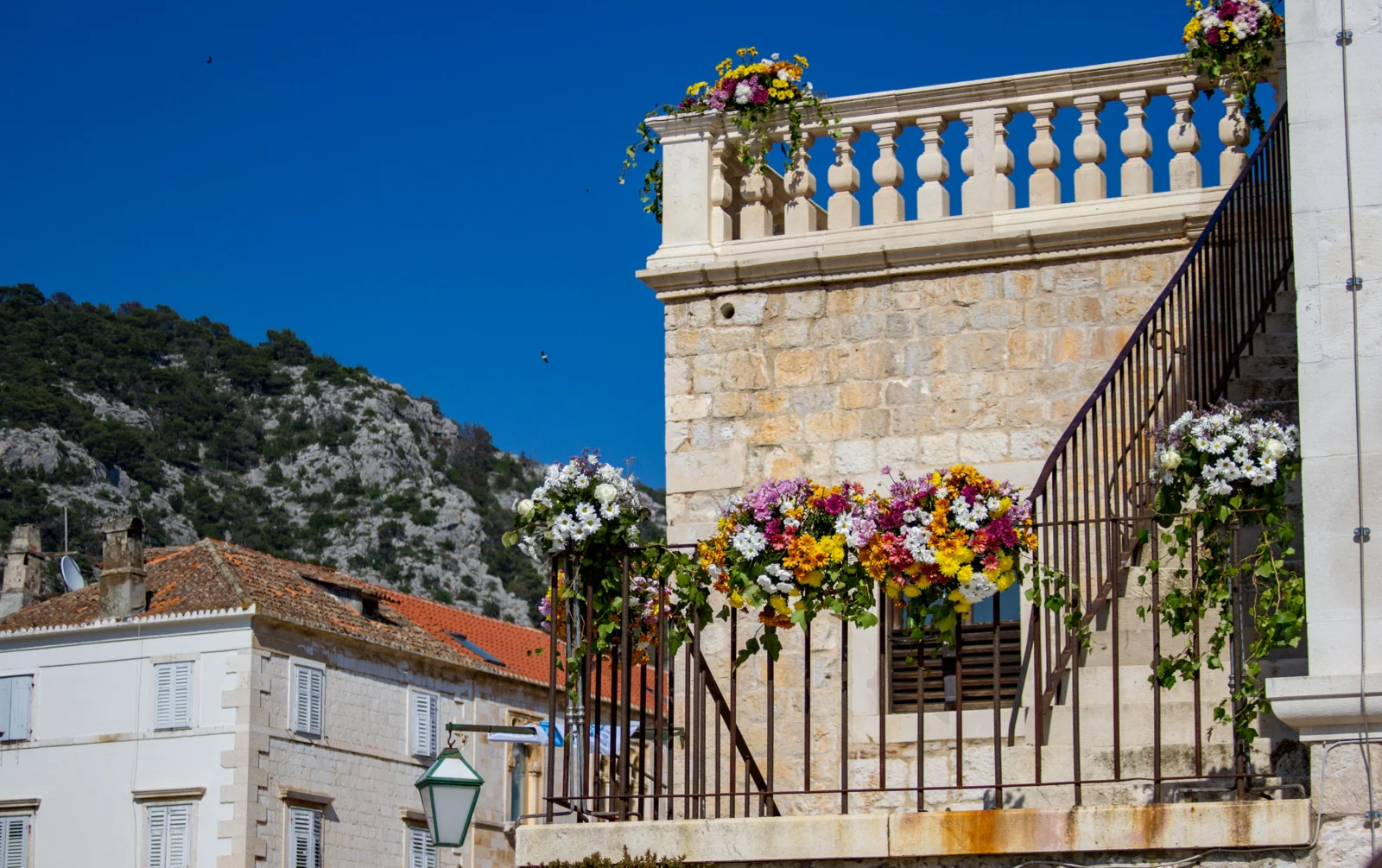 Hvar / Stari Grad – Bol, Trogir (Marina Baotić) · recorrido de De Dubrovnik a Trogir, isla a isla
