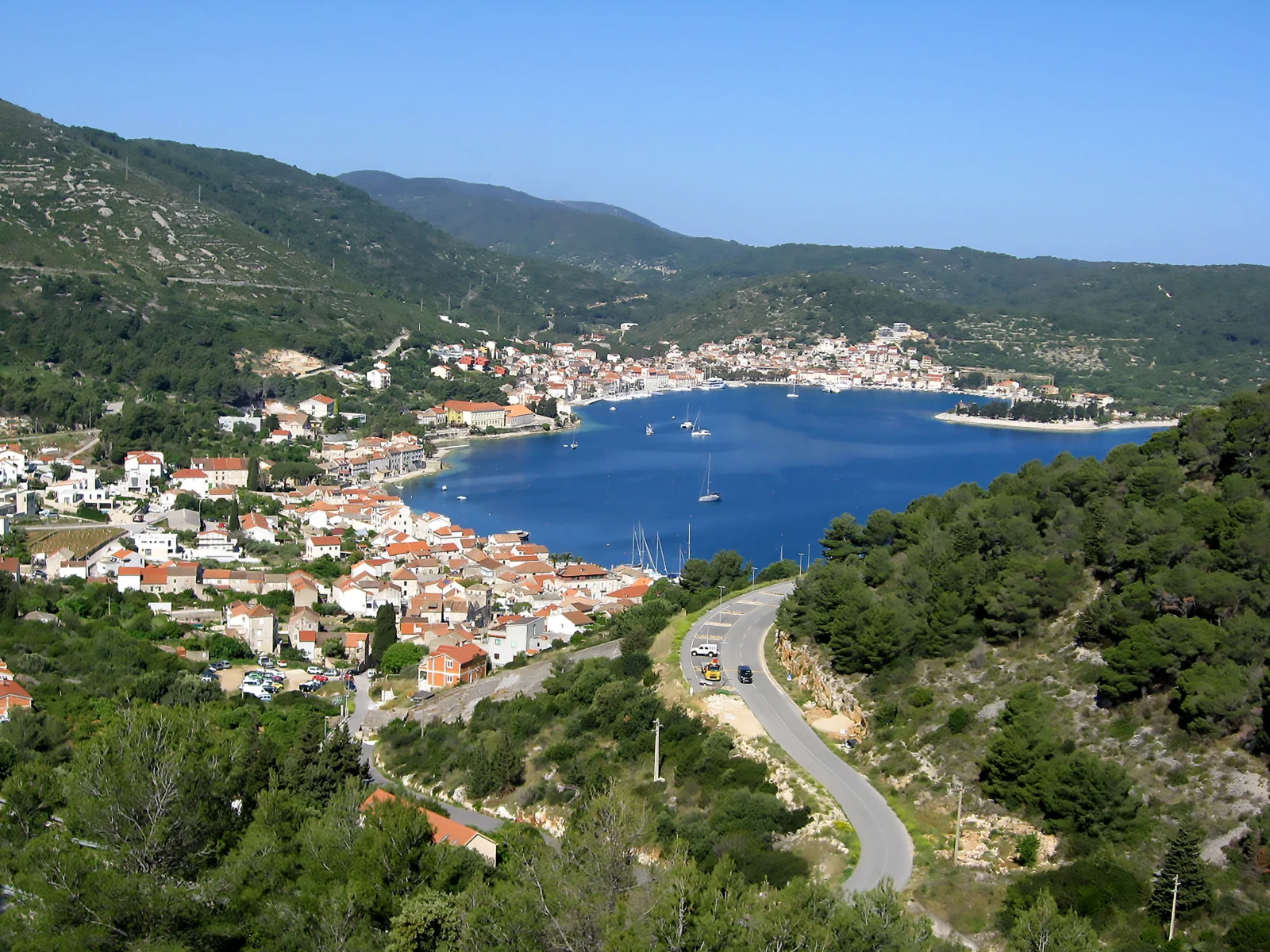 Vis/Komiža - Kućište (Pelješac) · recorrido de Vinos e islas desde Dubrovnik