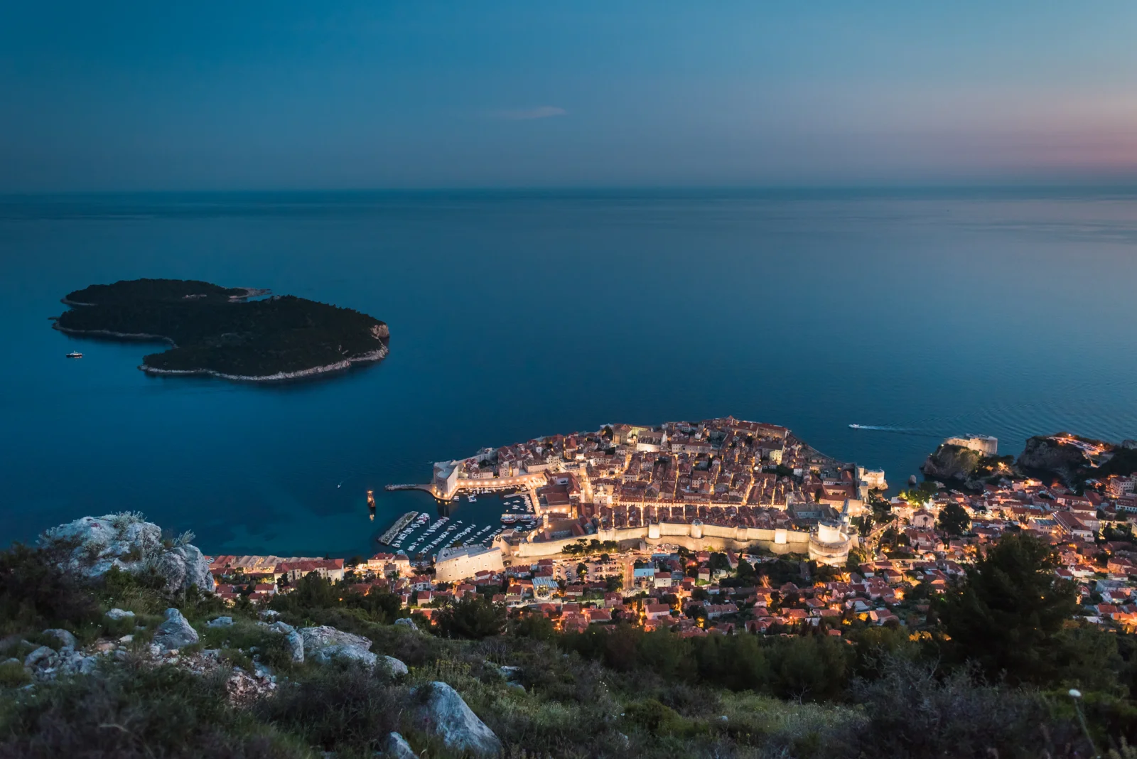 Korčula – Dubrovnik · recorrido de Dubrovnik y las islas, de punta a punta