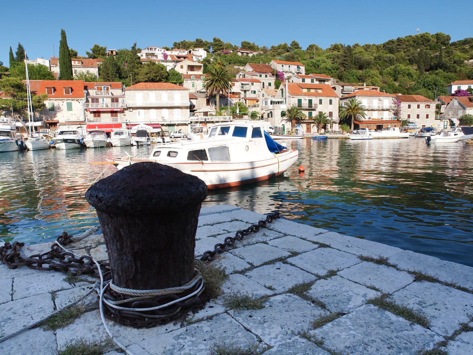 Primošten – Šolta · recorrido de Crucero naturista de Opatija a Trogir