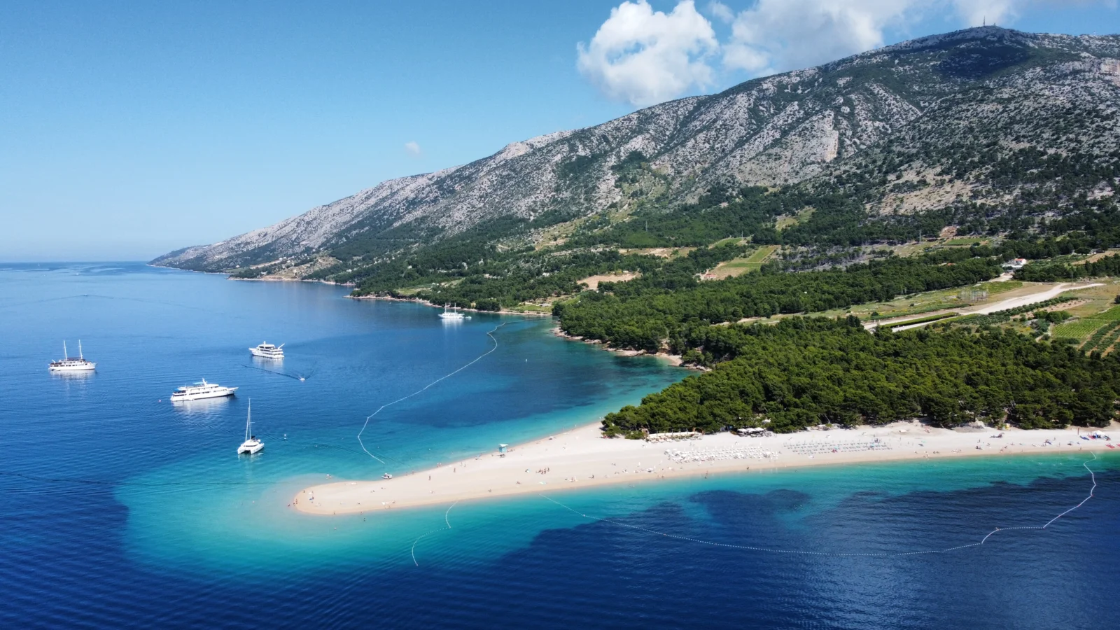 Stari Grad - Bol, Trogir (Marina Baotić) · recorrido de De Opatija a Trogir, por Lošinj y Kornati