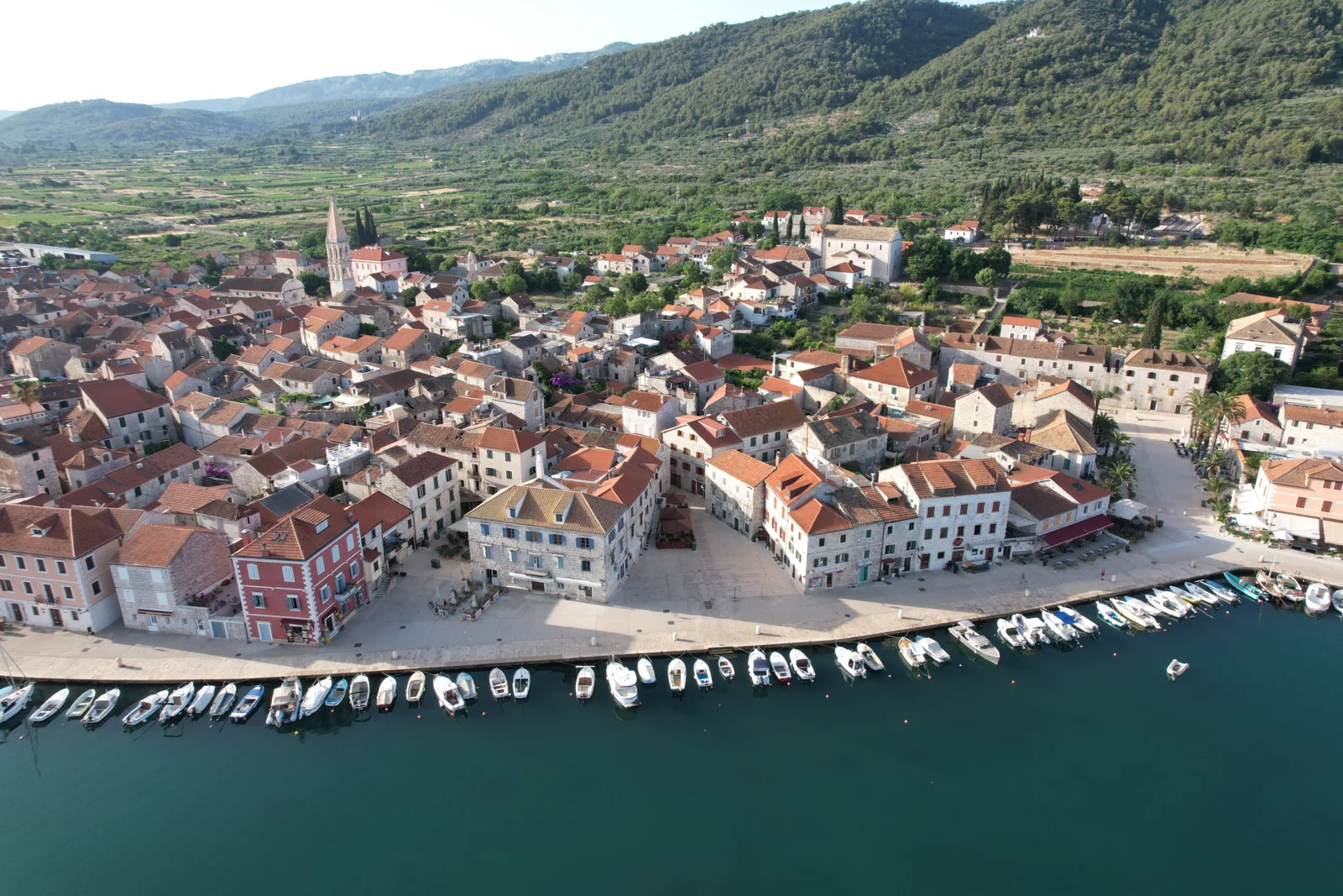 Primošten - Stari Grad · recorrido de De Opatija a Trogir, por Lošinj y Kornati