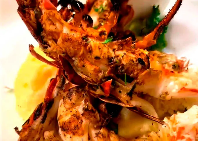 Grilled lobster with garlic butter and smashed potates