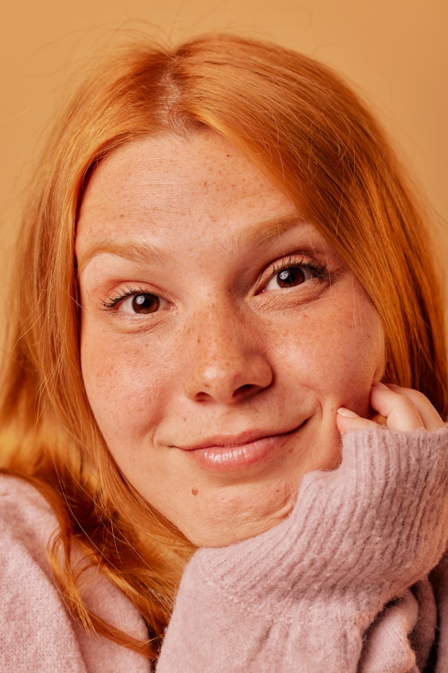 [headshot] image of customer (for an author & writer)
