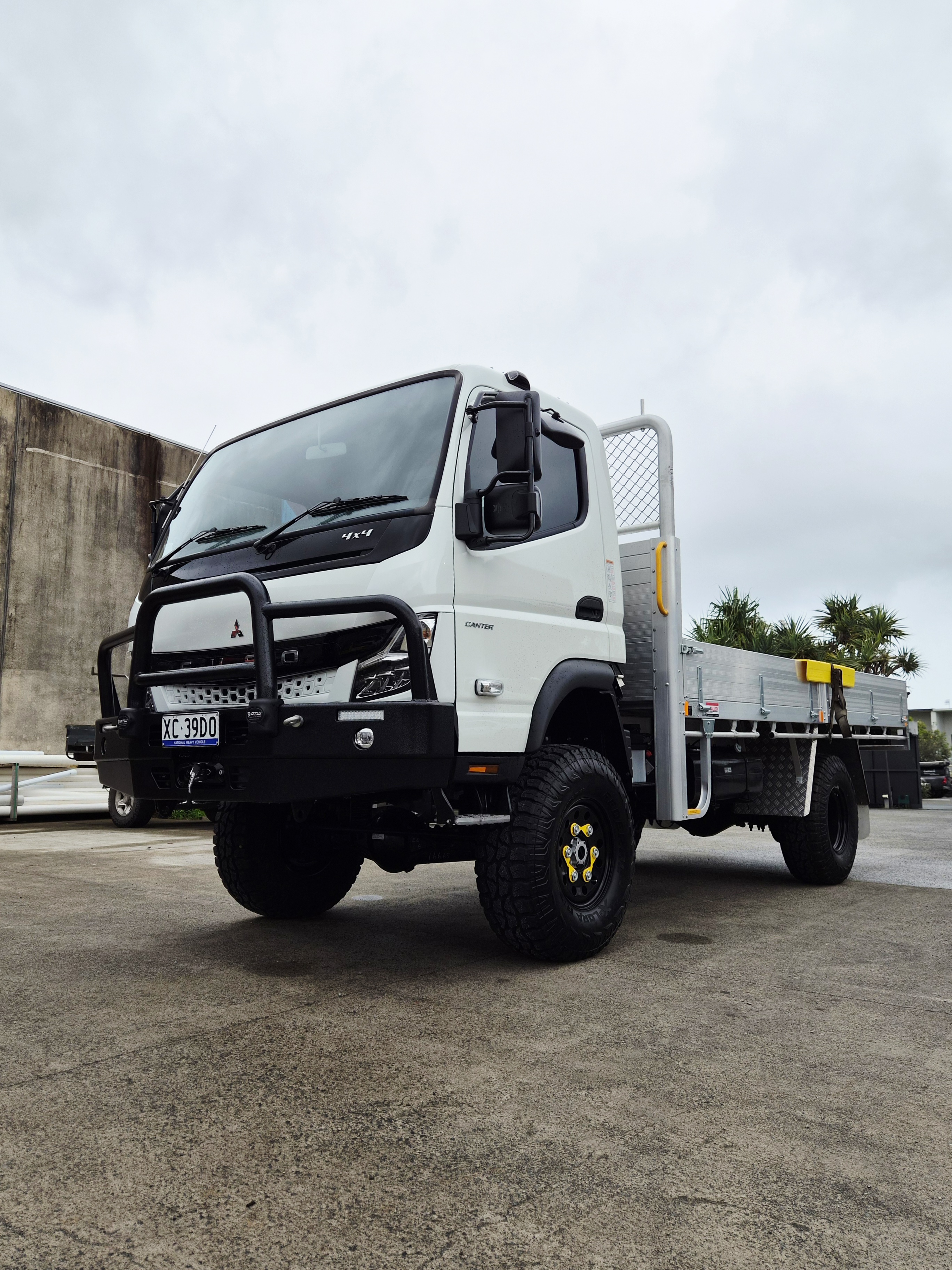 MK13 Mitsubishi Fuso