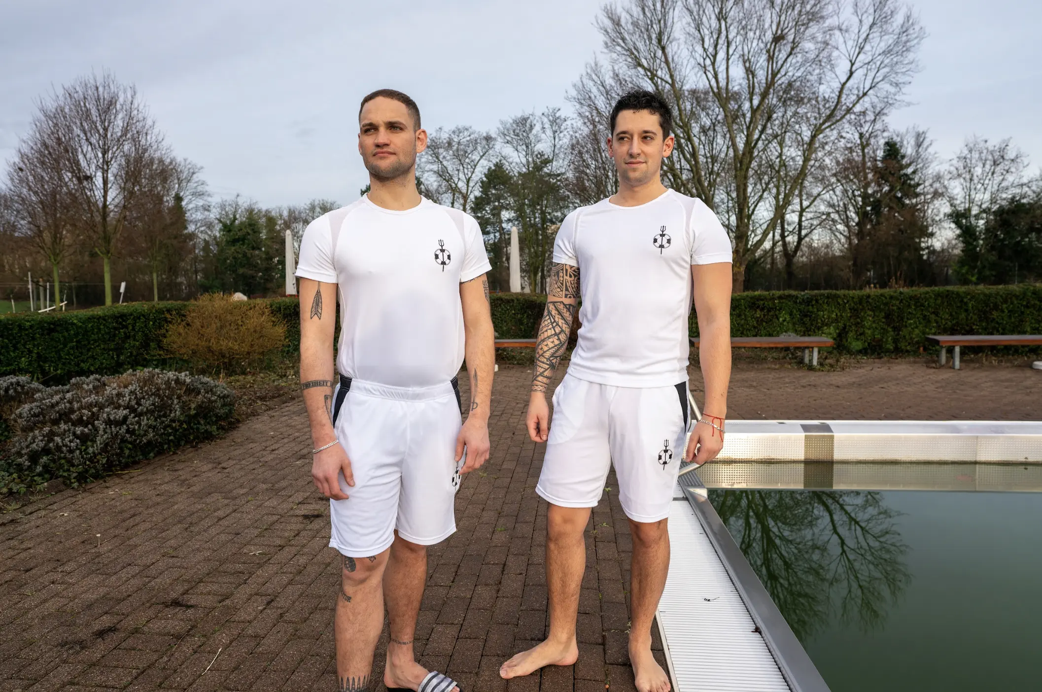 image of a relaxing restaurant waiting area (for a japanese restaurant)