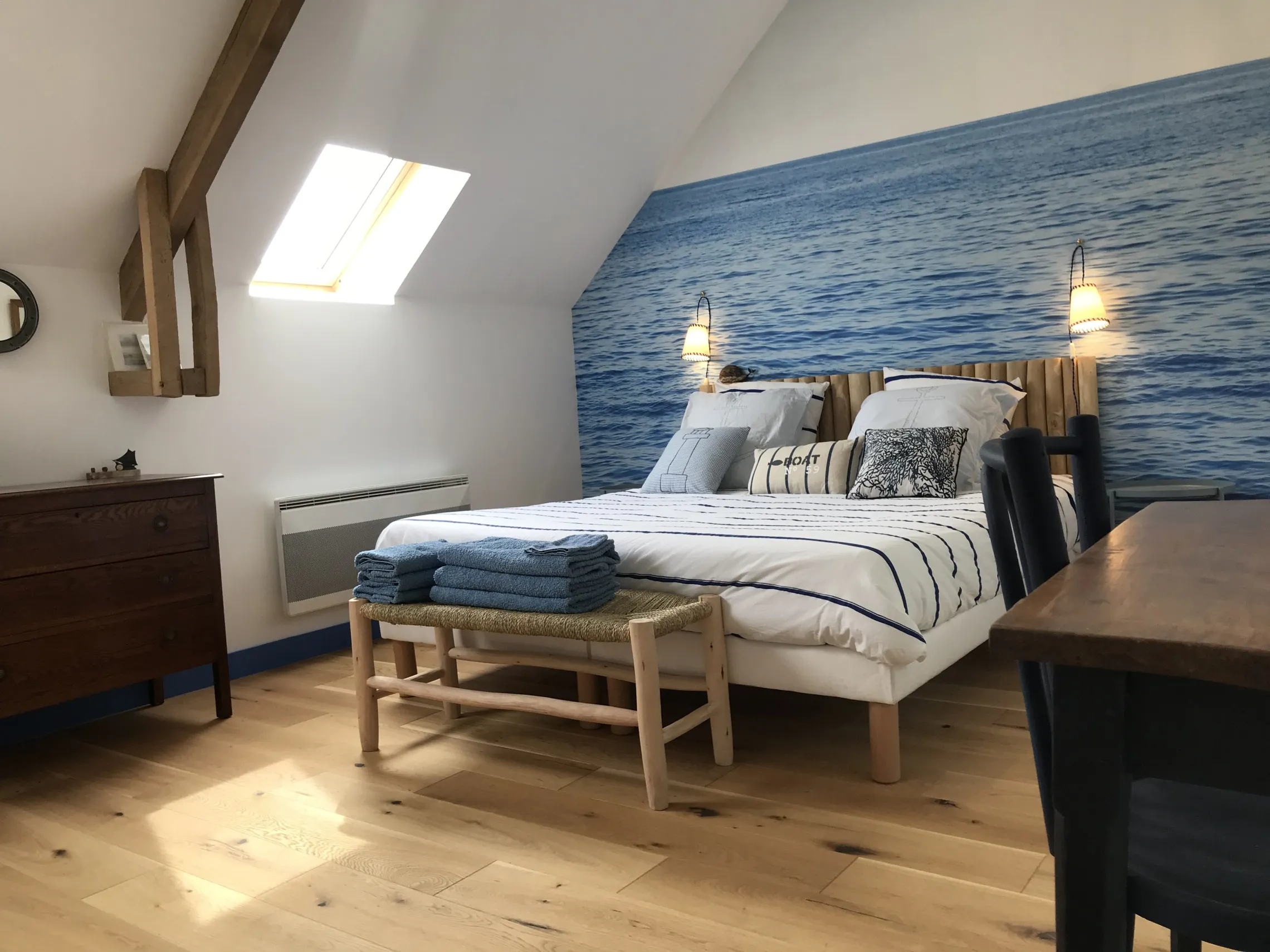 image of charming bed & breakfast exterior