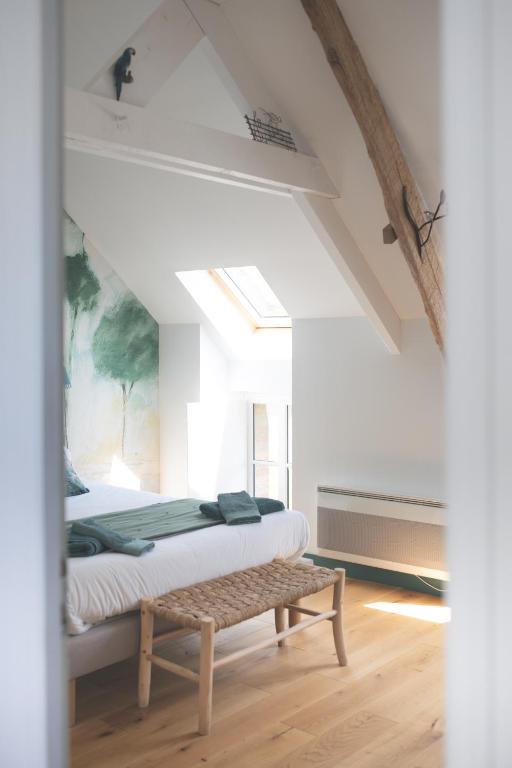 image of calming clinic atmosphere