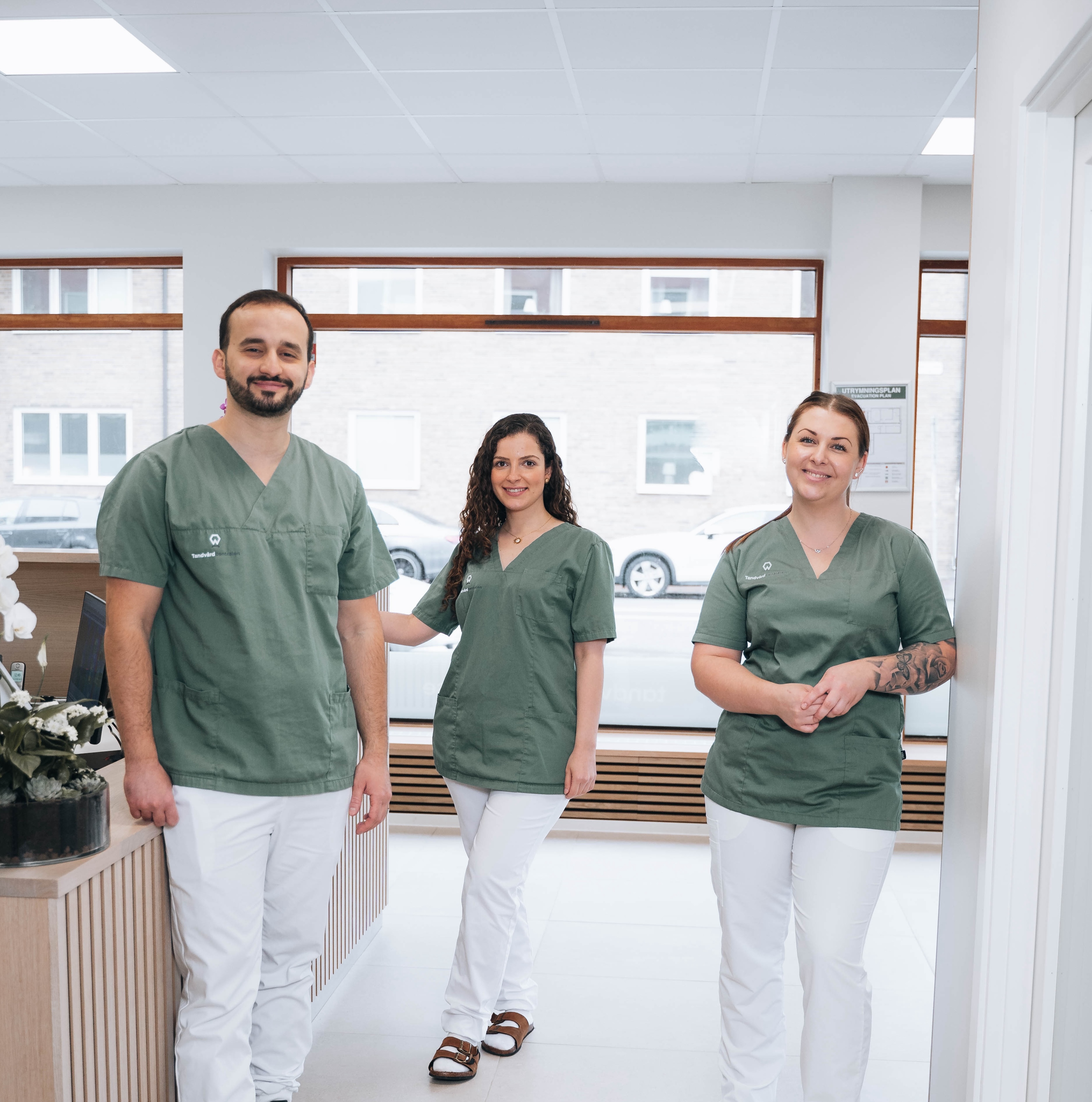 Tandläkarteam i Malmö – Tandvårdcentralen välkomnar patient

