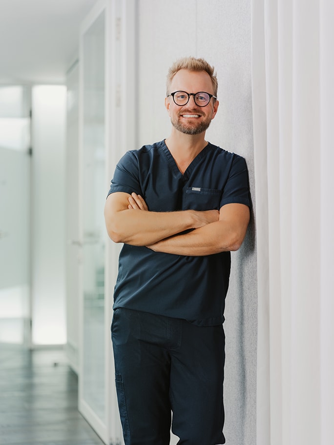 Dr. Stefan Schultheis – Praxisinhaber, Zahnarzt, Spezialist für Prothetik und Ästhetisch-Rekonstruktive Zahnheilkunde