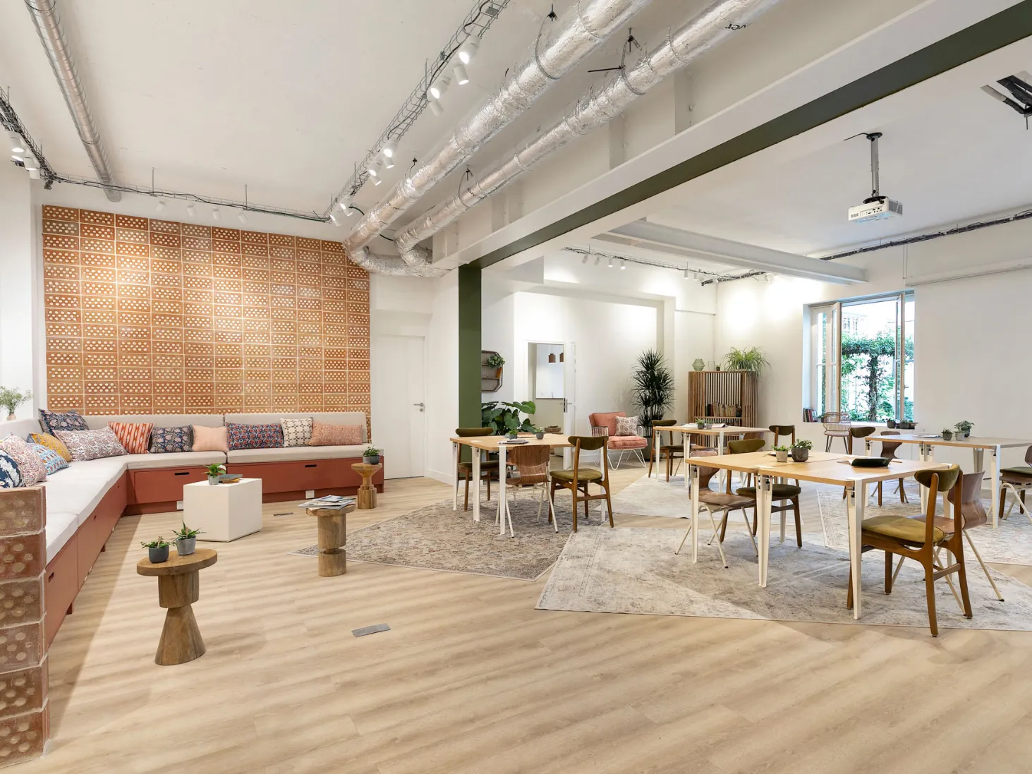 Espace le Pavillon, idéal pour des réunions en équipe chez Keeze.