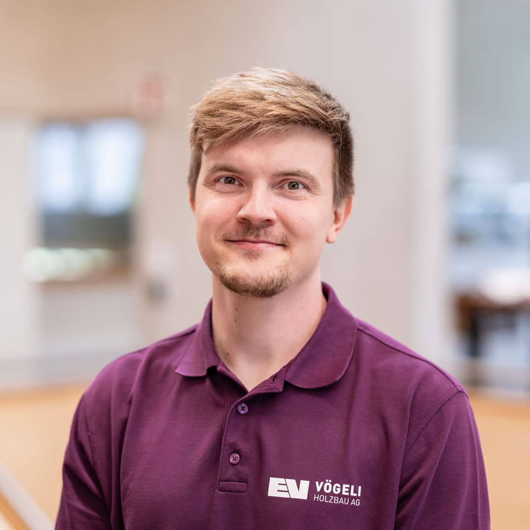 Jonas Sondheimer ist    bei der Vögeli Holzbau AG