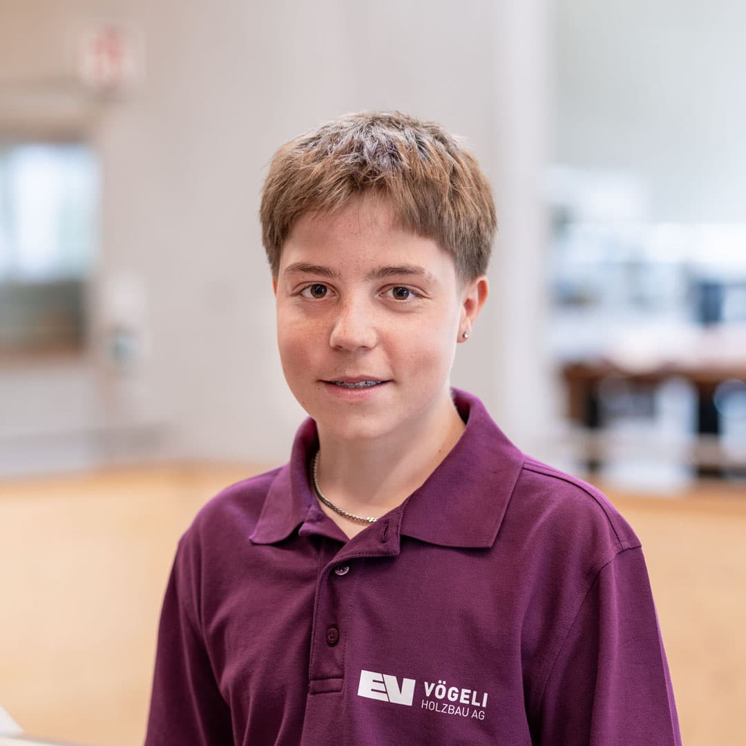 Romeo Berti ist    bei der Vögeli Holzbau AG