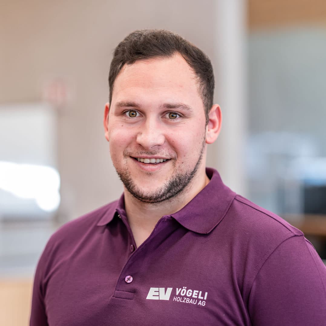 Sebastian Marder ist Projektleiter Holzbau i.A.   bei der Vögeli Holzbau AG