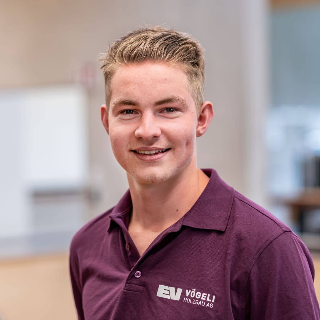 Gabriel Losenegger ist Zimmermann i.A.   bei der Vögeli Holzbau AG