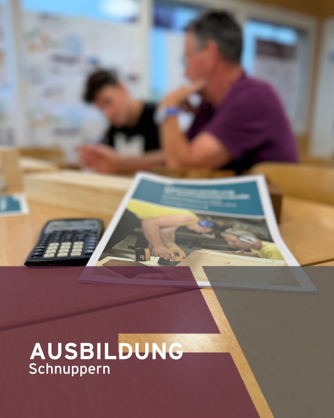 𝗦𝘁𝗮𝗿𝘁𝗲 𝗱𝗲𝗶𝗻𝗲 𝗔𝘂𝘀𝗯𝗶𝗹𝗱𝘂𝗻𝗴 𝗯𝗲𝗶 𝗱𝗲𝗿 𝗩𝗼̈𝗴𝗲𝗹𝗶 𝗚𝗿𝘂𝗽𝗽𝗲

Wusstest du, dass wir an unseren Standorten vier spannende Lehrberufe anbieten? 👇

𝗭𝗶𝗺𝗺𝗲𝗿𝗺𝗮𝗻𝗻/𝗭𝗶𝗺𝗺𝗲𝗿𝗶𝗻
Du bist gerne an der frischen Luft, liebst den Werkstoff Holz und arbeitest gerne im Team? Dann ist dieser Beruf genau das Richtige für dich!

𝗦𝗽𝗲𝗻𝗴𝗹𝗲𝗿:𝗶𝗻
Holz ist nicht so dein Ding, aber Kupfer oder Chromstahl wecken dein Interesse? Dann könnte die Ausbildung als Spengler:in dein Start in die Zukunft sein.

𝗦𝗰𝗵𝗿𝗲𝗶𝗻𝗲𝗿:𝗶𝗻
Du liebst Holz, möchtest aber lieber drinnen kreativ und handwerklich arbeiten? Dann passt dieser Beruf perfekt zu dir.

𝗭𝗲𝗶𝗰𝗵𝗻𝗲𝗿:𝗶𝗻  𝗙𝗮𝗰𝗵𝗿𝗶𝗰𝗵𝘁𝘂𝗻𝗴 𝗔𝗿𝗰𝗵𝗶𝘁𝗲𝗸𝘁𝘂𝗿
Technik, Planung und Präzision sind genau dein Ding? Dann bist du hier richtig!

Jetzt mehr erfahren und deine Schnupperlehre sichern:
📍 Kleindöttingen oder Mellingen
🔗 Link in der Bio

#vögeligruppe #spengler #zimmermann #schreiner #zeichner #ausbildung #teamev
