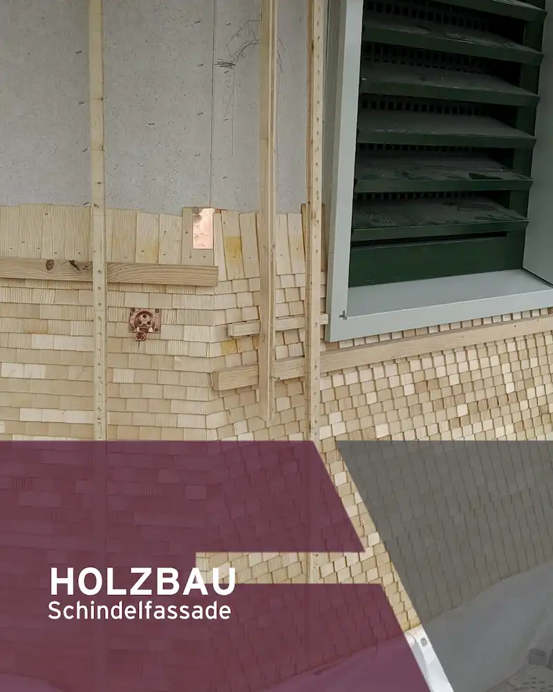 𝗦𝗮𝗻𝗶𝗲𝗿𝘂𝗻𝗴 𝗞𝗶𝗿𝗰𝗵𝗲𝗻𝘁𝘂𝗿𝗺

Unser Holzbauteam darf die #Schindelverkleidung des Kirchenturms der Klosterkirche in Wettingen erneuern.  Keine alltägliche Aufgabe, aber genau das macht solche Projekte so besonders! ⛪🪵

Denn bei Arbeiten an historischen Bauwerken bleibt nicht nur Handwerk zurück… sondern auch ein Stück 𝗲𝗶𝗴𝗲𝗻𝗲 𝗚𝗲𝘀𝗰𝗵𝗶𝗰𝗵𝘁𝗲. ✍️✨

Die alten #Holzschindeln wurden sorgfältig demontiert und die bestehende Konstruktion mit einer Fermacellplatte verkleidet 🔧
So ist der Turm künftig besser gegen Einflüsse wie z. B. Feuerwerk geschützt. 🔥

Aktuell montieren René und Niels die neuen #Schindeln am #Kirchenturm unter der Planung von Jörg, und die drei machen das in unseren Augen einfach perfekt! 💪
Damit der Turm mit seiner neuen Verkleidung wieder Generationen überdauert. ✨

👉 𝗟𝘂𝘀𝘁 𝗮𝘂𝗳 𝗵𝗶𝘀𝘁𝗼𝗿𝗶𝘀𝗰𝗵𝗲𝗻 𝗛𝗼𝗹𝘇𝗯𝗮𝘂?
Dann schau in unsere Bio! Wir suchen genau dich als #𝗭𝗶𝗺𝗺𝗲𝗿𝗺𝗮𝗻𝗻 𝗳𝘂̈𝗿 𝗱𝗲𝗻 𝗵𝗶𝘀𝘁𝗼𝗿𝗶𝘀𝗰𝗵𝗲𝗻 𝗛𝗼𝗹𝘇𝗯𝗮𝘂! 🙌

#vögeligruppe #teamev #holzbau