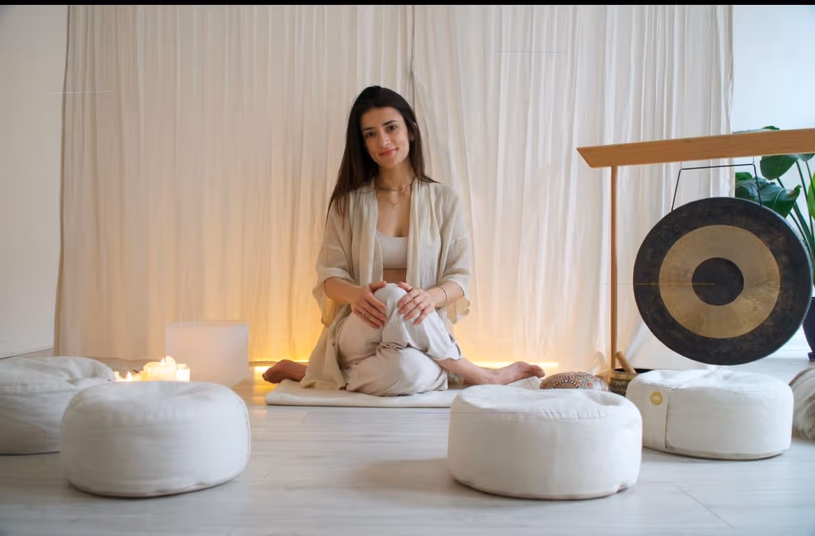 Sabrina – Vinyasa, Pilates, Prenatal, Postnatal Yoga in Berlin