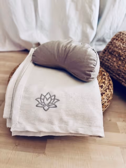 Sara  – Yoga, Prenatal, Postnatal in Bad Oldesloe