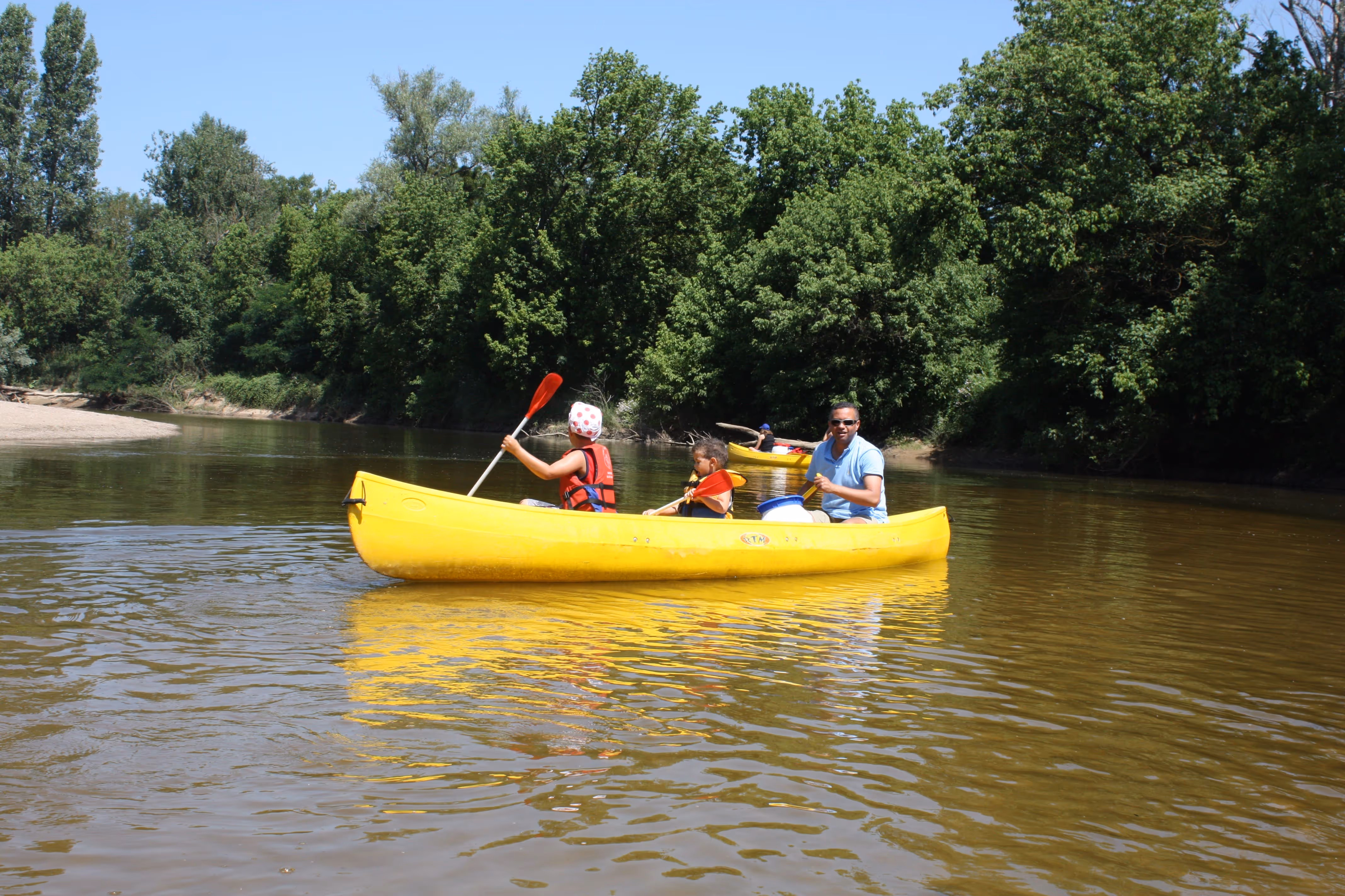 Comment monter dans un canoë ? Guide sécurisé