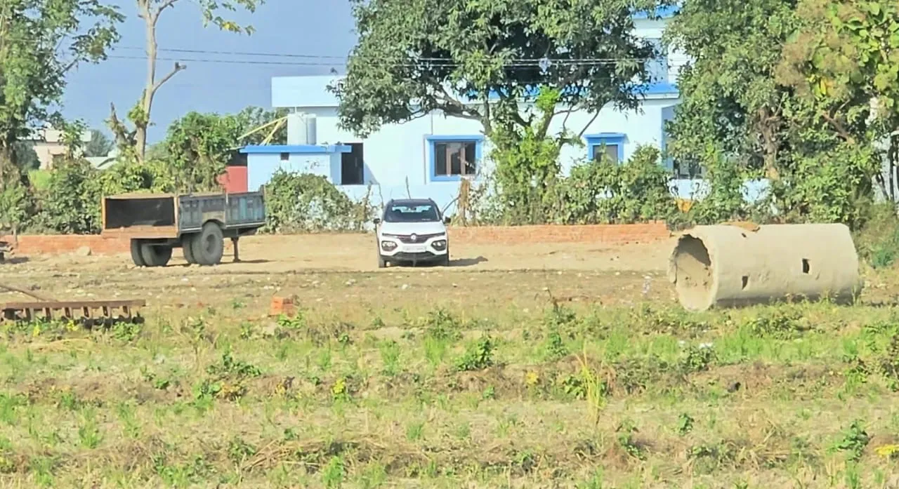 Plot in Majri Grant