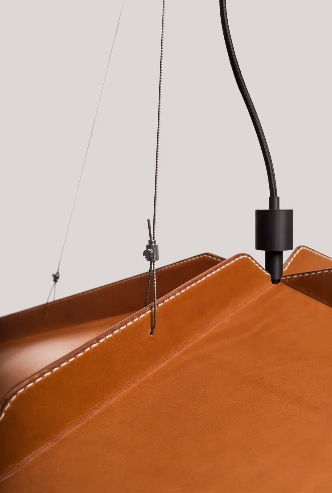 Cosse luminaire by Ludovic Roth