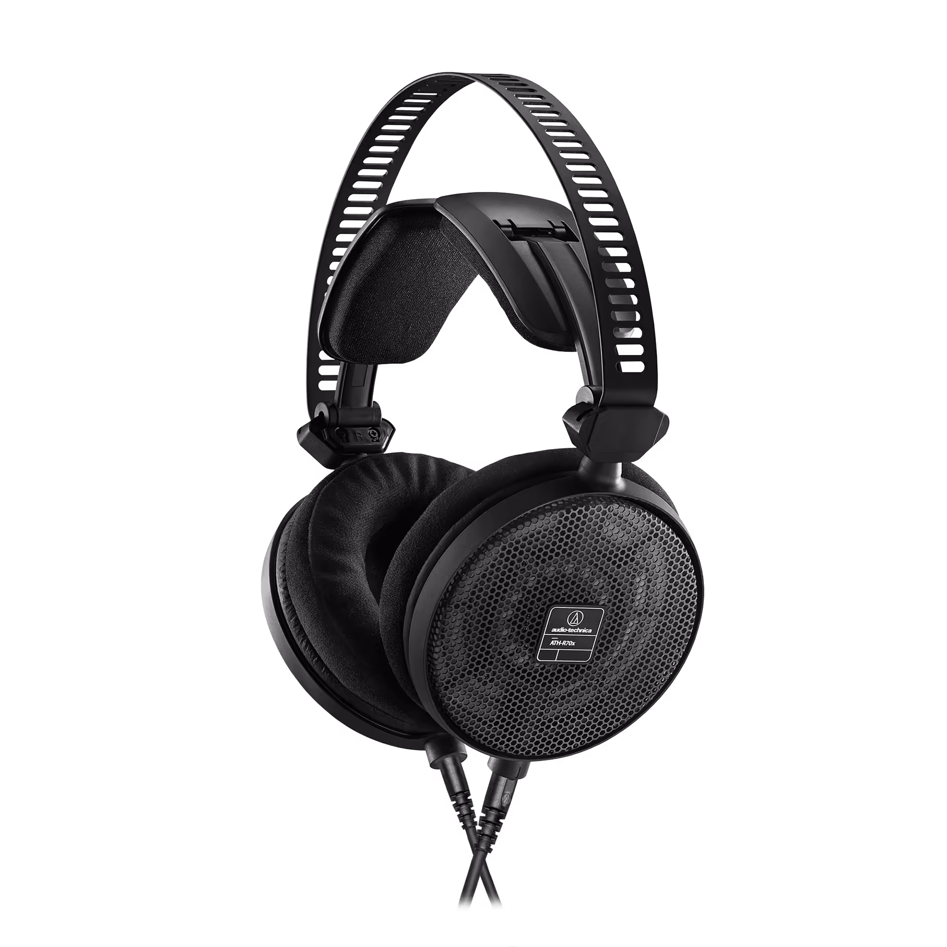 R70x audio headphone by Ludovic Roth