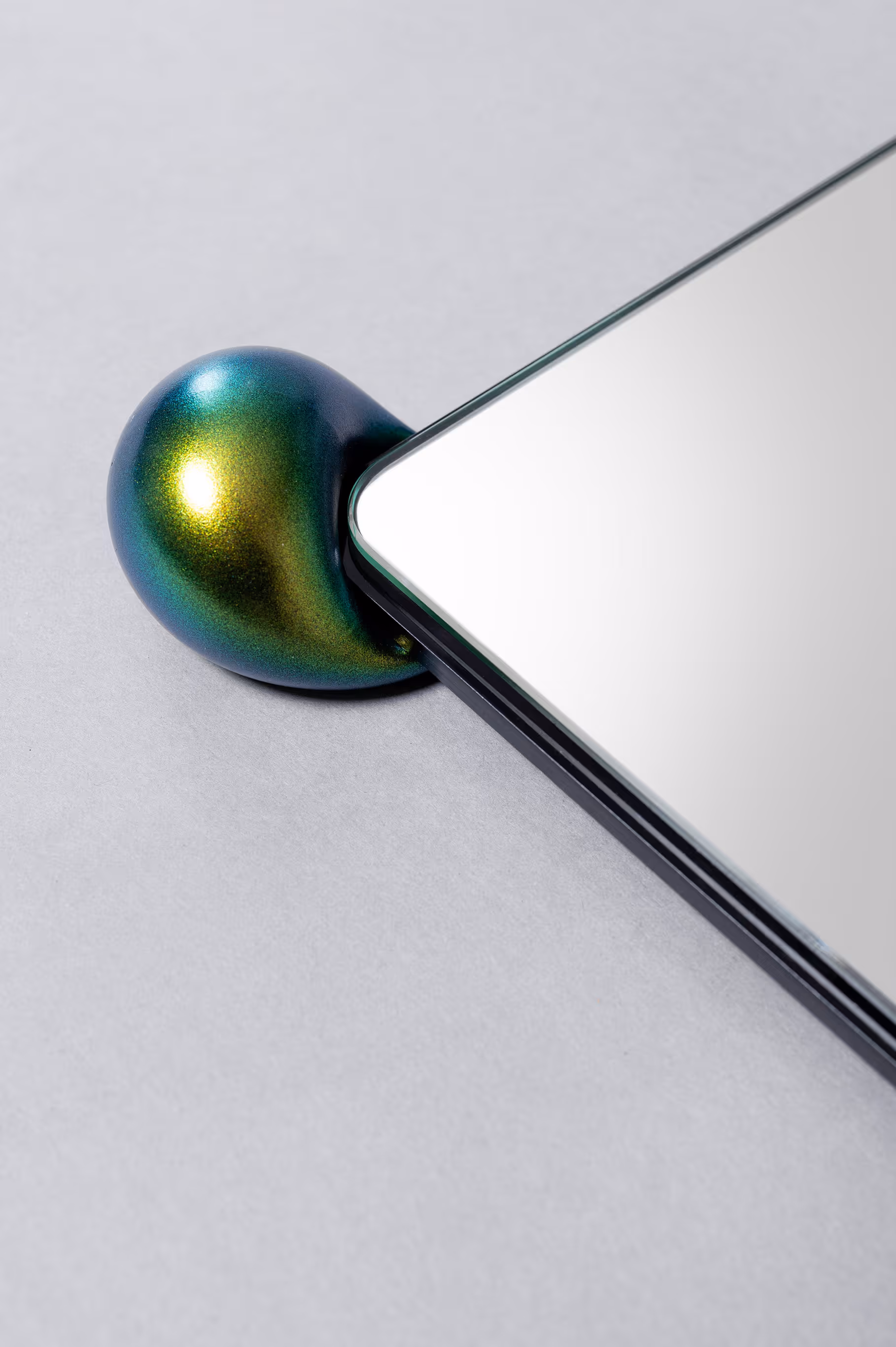 Variation mirrors by Ludovic Roth