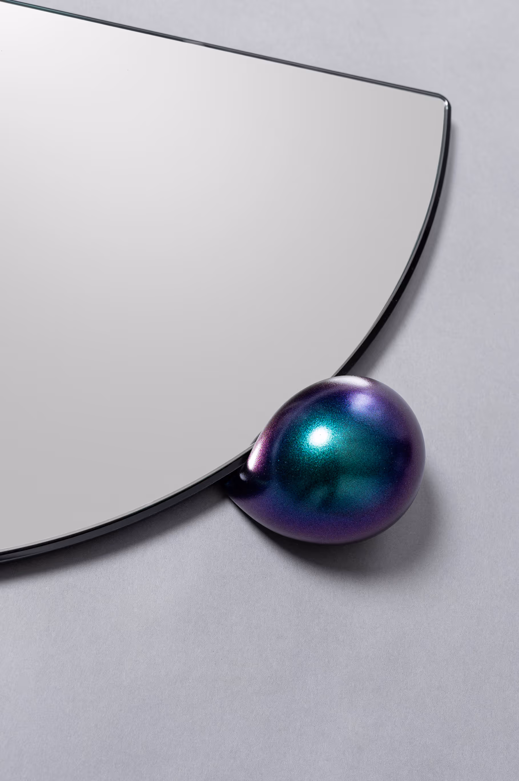 Variation mirrors by Ludovic Roth