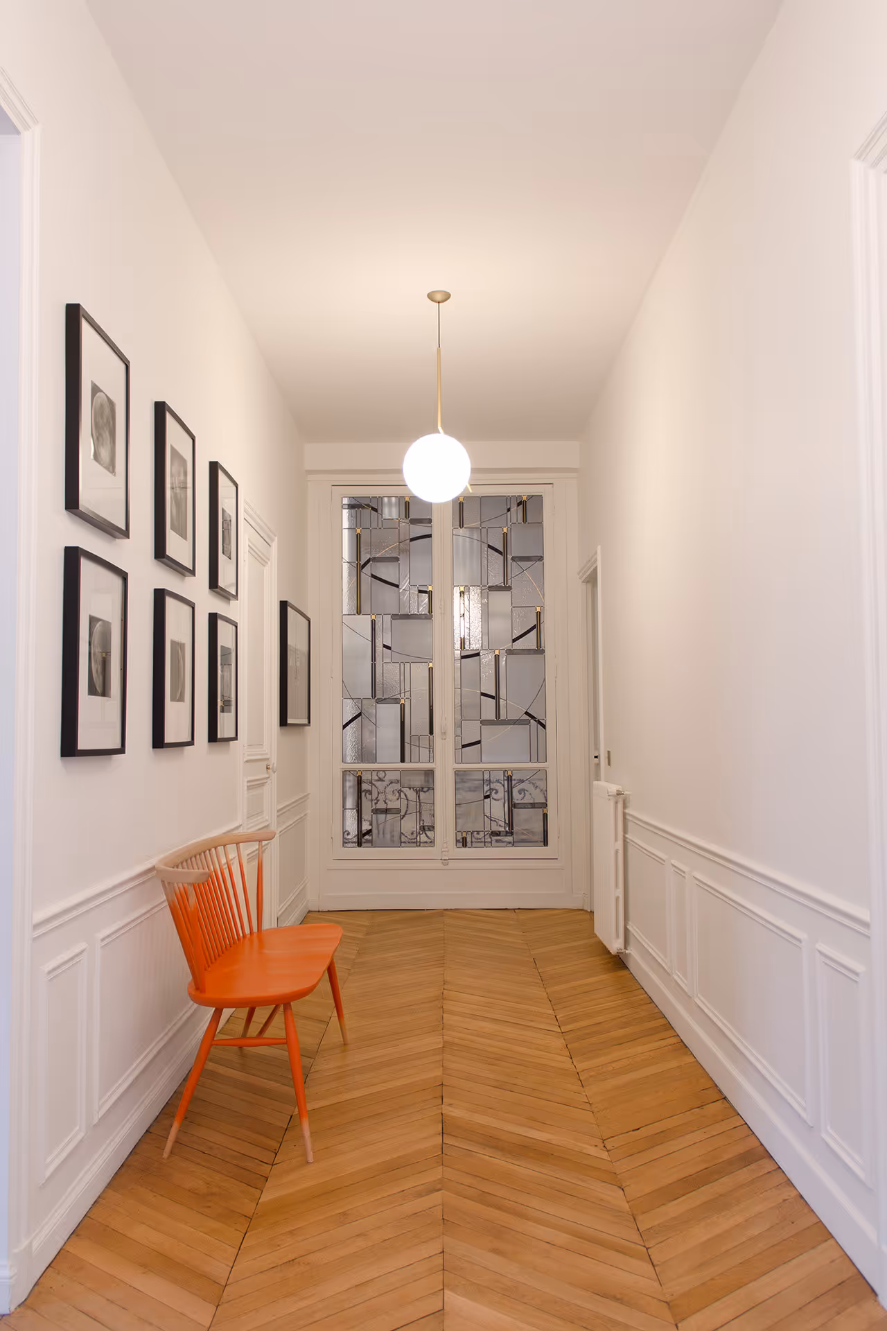 Interior design of a private apartment by Ludovic Roth