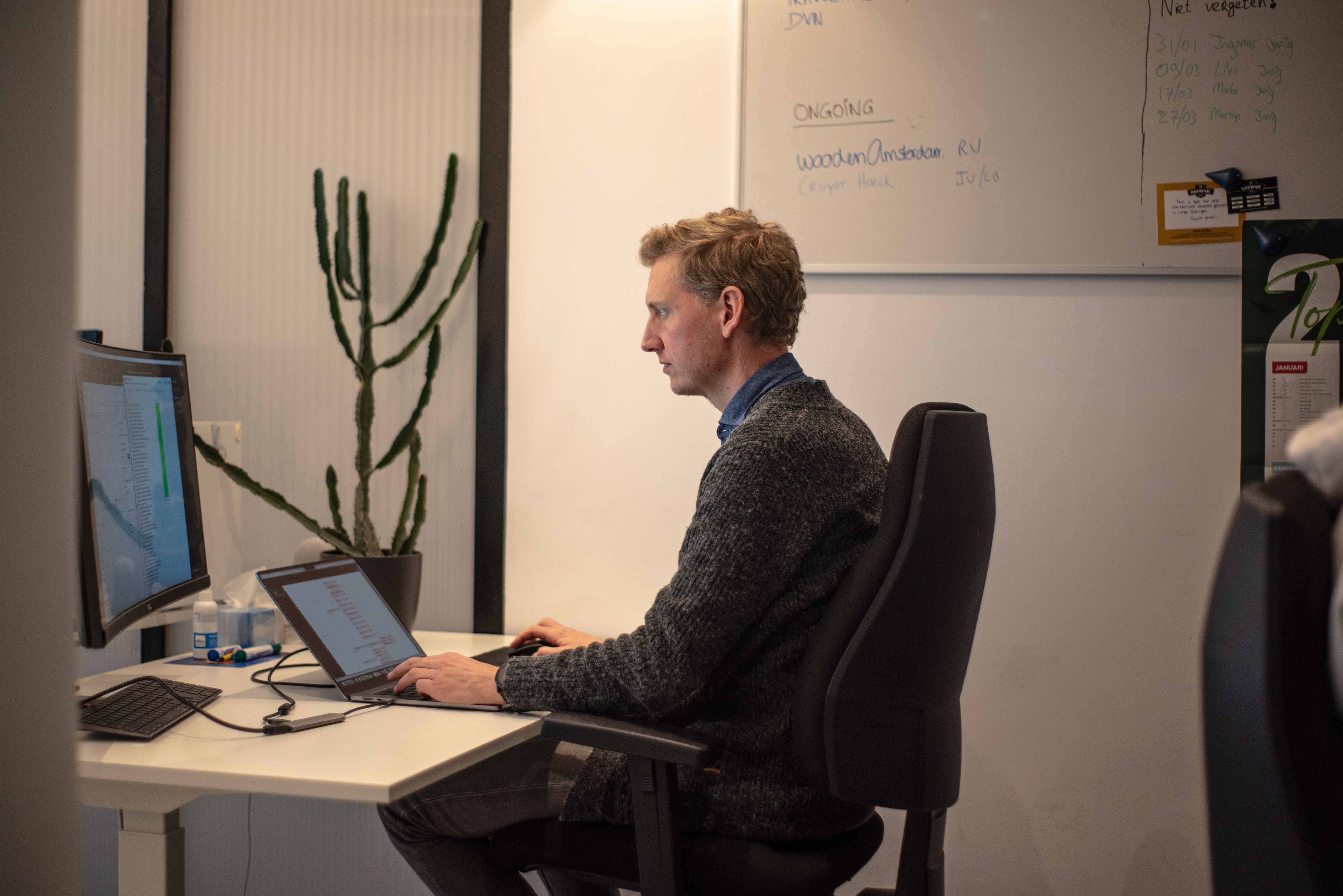 Bart-Jan at a desk