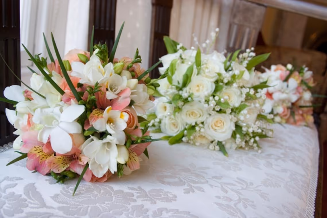 Flowers for Wedding Table Arrangements