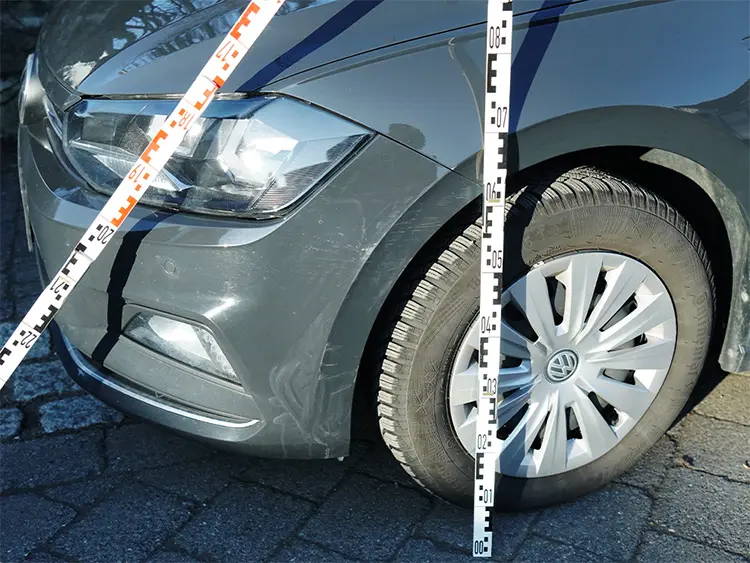 Kfz Gutachter Fürth Tesla Unfallschaden Beispiel
