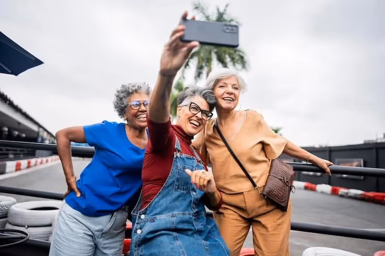 The Surprising Health Benefits of Smiling: A Reason to Grin Every Day!