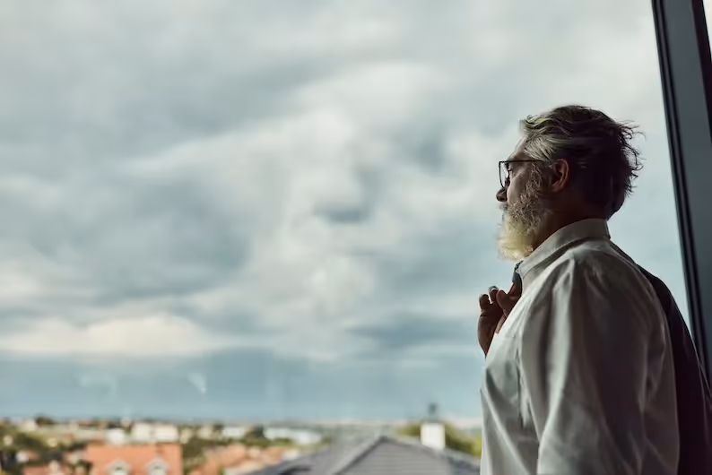 Emotional and Mental Preparation for a Hurricane: Tips for Seniors