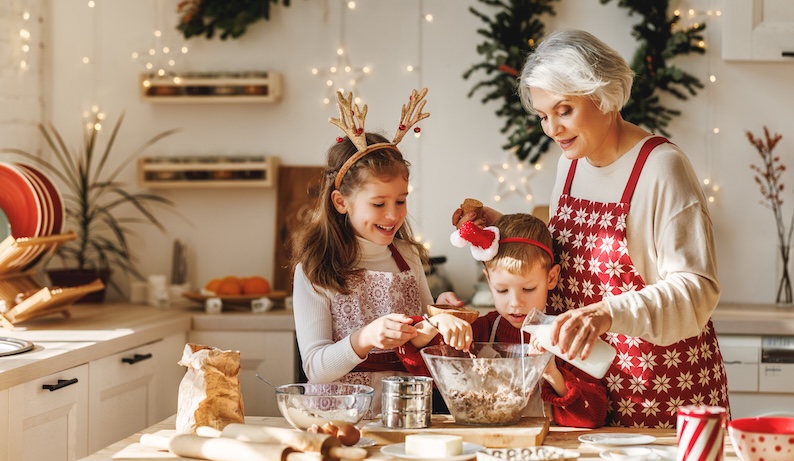 Creating Meaningful Memories: The Importance of Savoring Holiday Traditions
