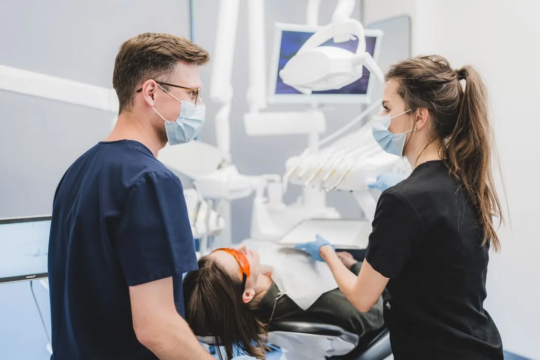 leczenie-kanalowe-krakow