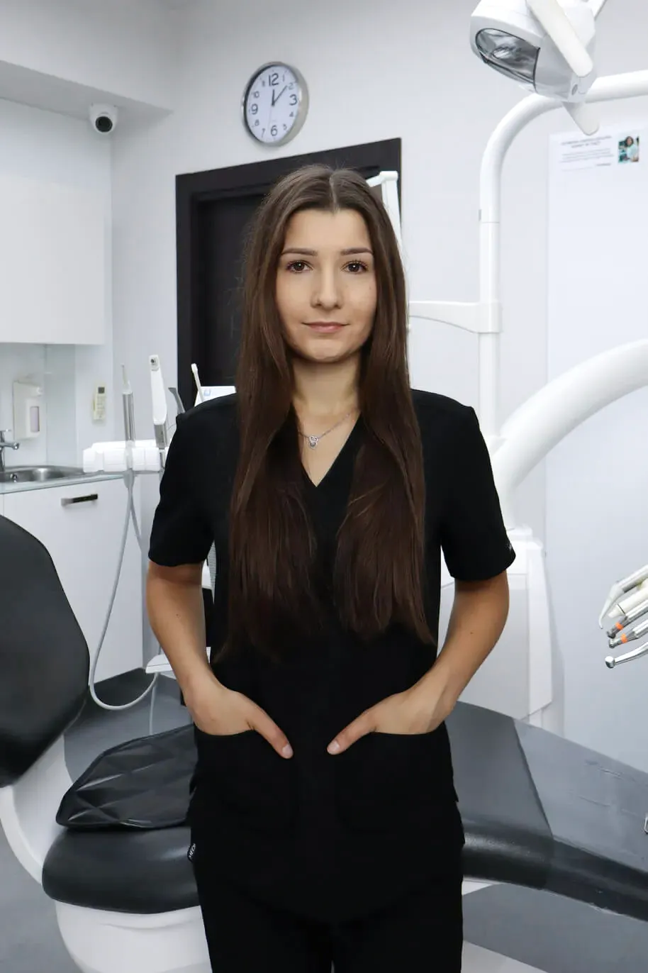 higienistka-angelika-latasiewicz