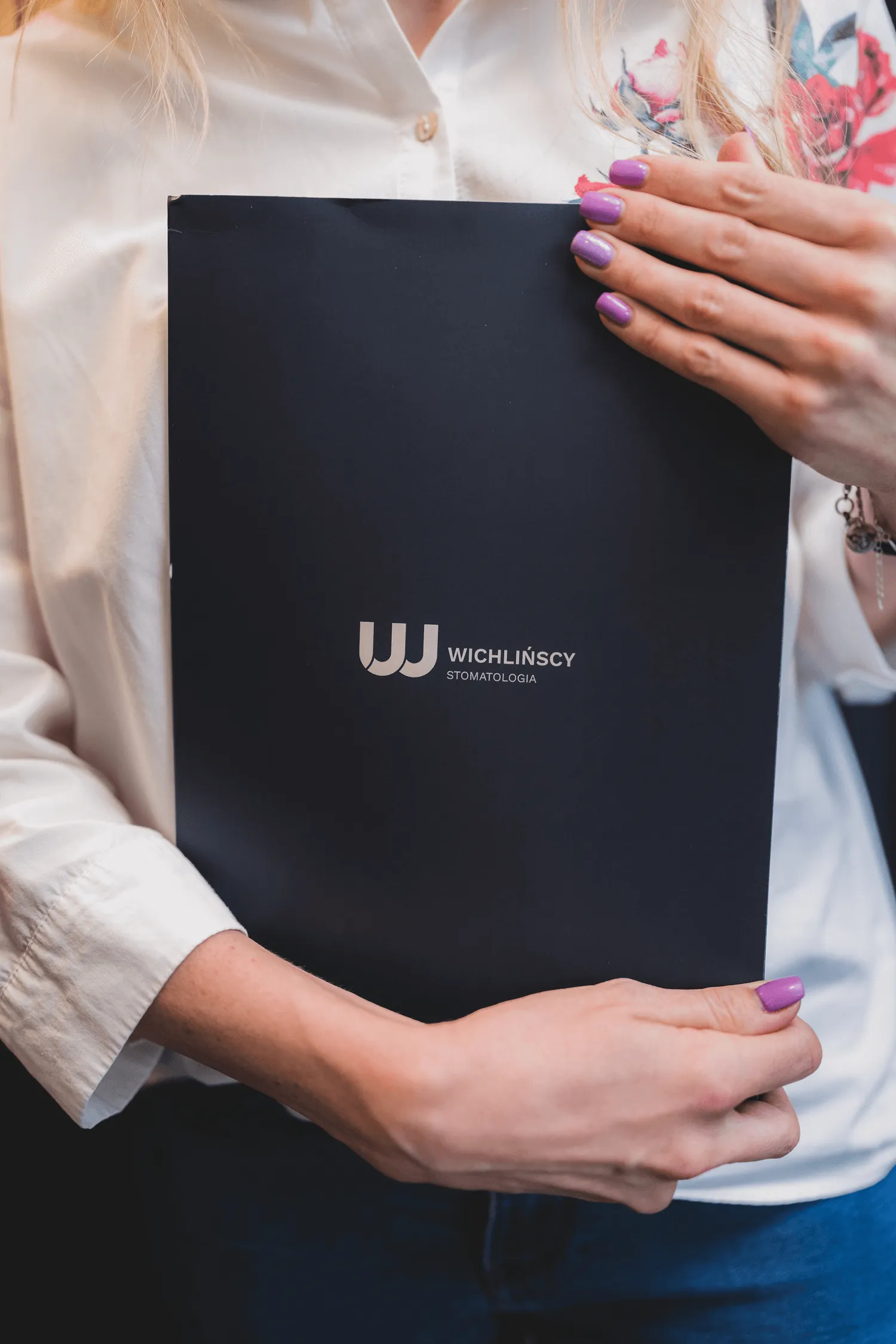 zalecenia-po-zabiegu-stomatologia-wichlinscy