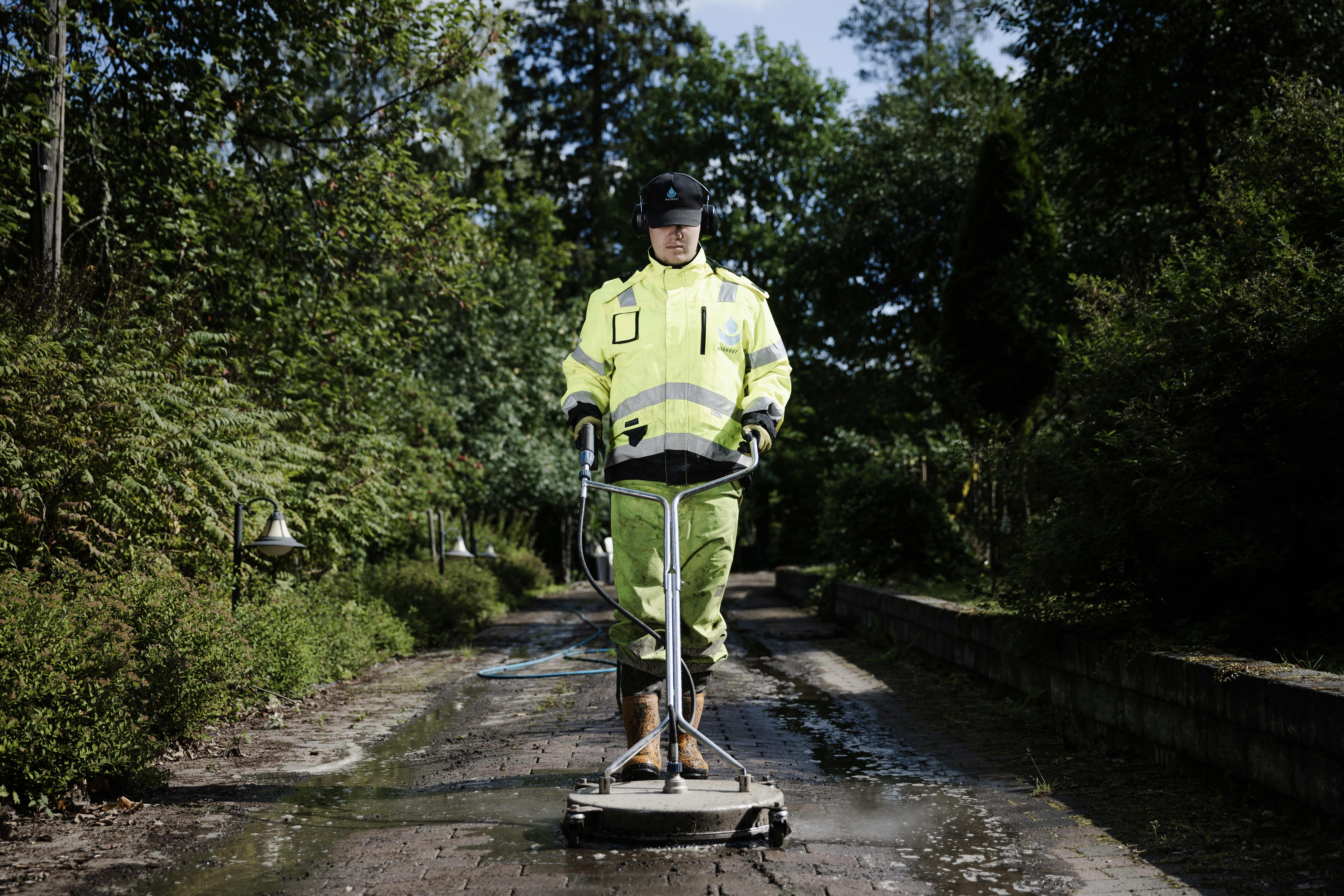 kattopesut yrityksille