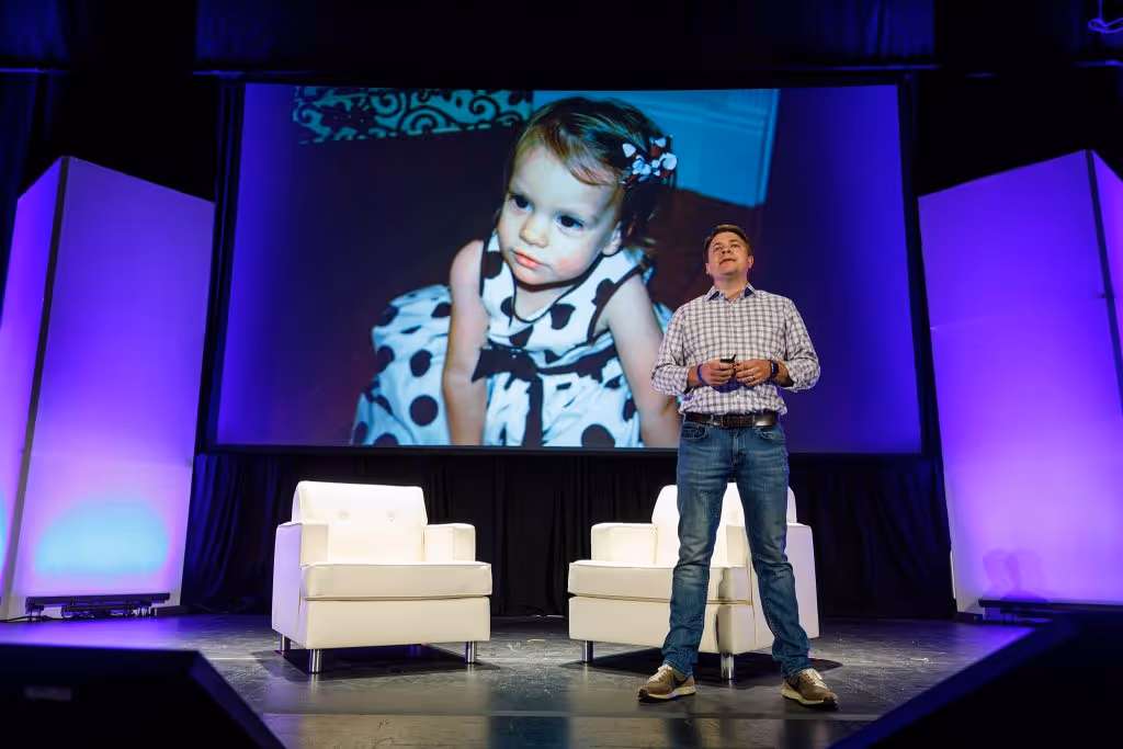 Mike Porath - The Mighty - CMX Summit 2019