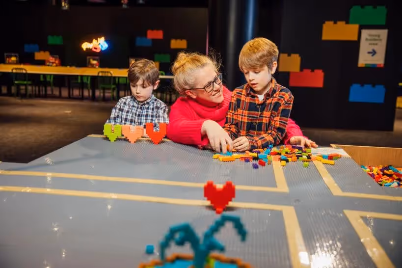 Art of the Brick 9