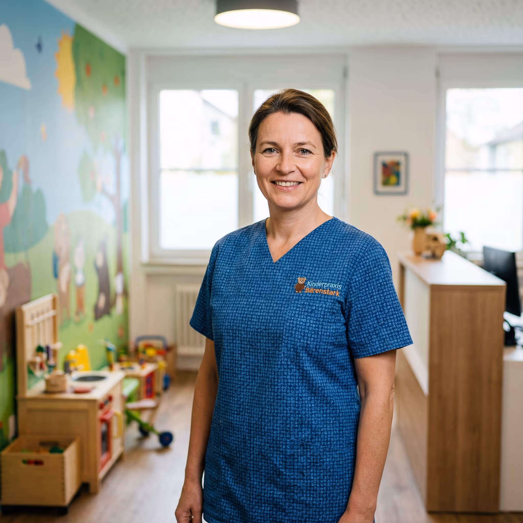 Bild zeigt Referenz-CEO für die Branchen-Landingpage von Zeitstrom: Kinderarzt