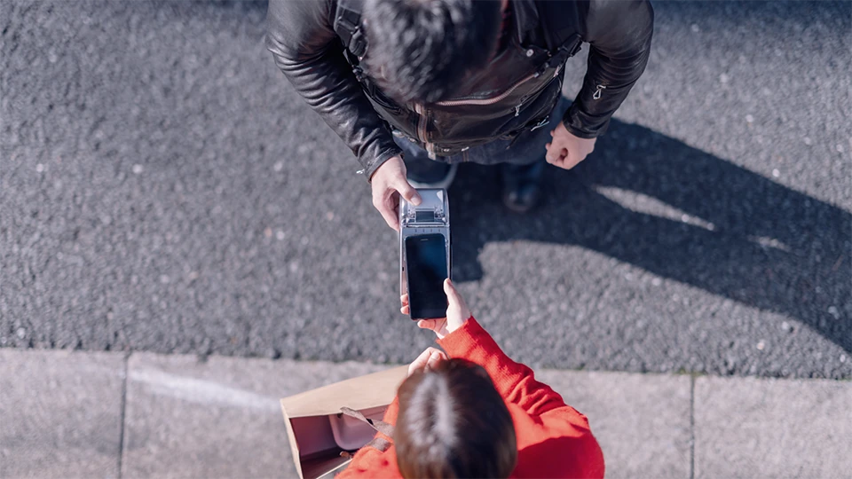 Embracing the Cashless Wave: A Look at Japan’s Transition