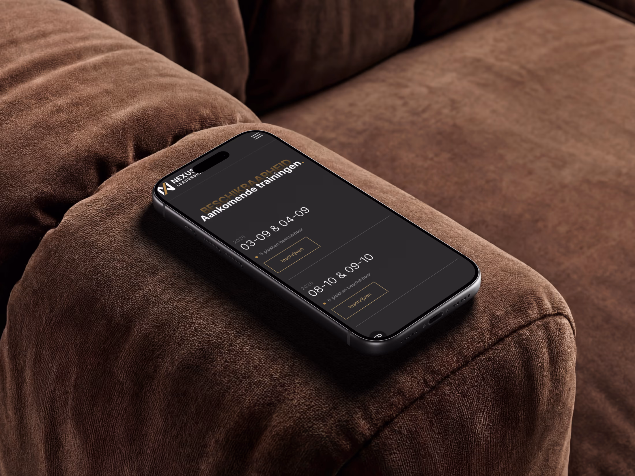 Aankomende trainingen op de site van NEXUS, op een iPhone