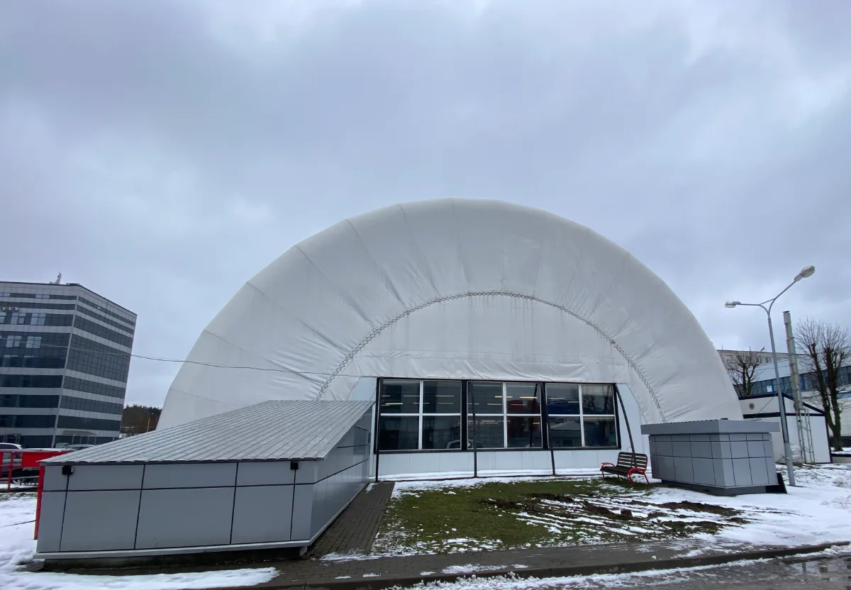 image of a school campus (for a edtech)